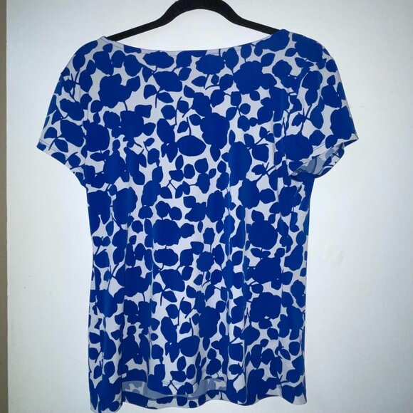 New York and‎ Company Blue White Floral Patterned Short Sleeved Blouse Size L - Picture 2 of 10